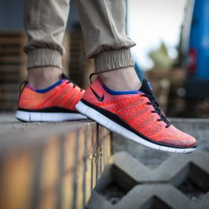 Buty do biegania NIKE FREE FLYKNIT NSW